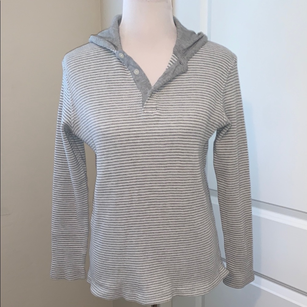 MICHAEL MICHAEL KORS SIZE MEDIUM THERMAL HOODED PULLOVER TOP